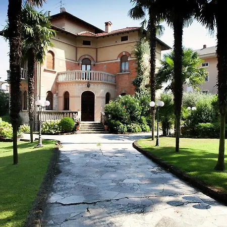 Villa Belvilla By Oyo Melina